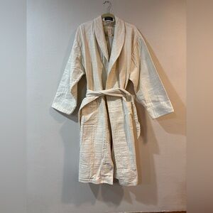 Saks Fifth Avenue Ivory Textured Lounge Robe